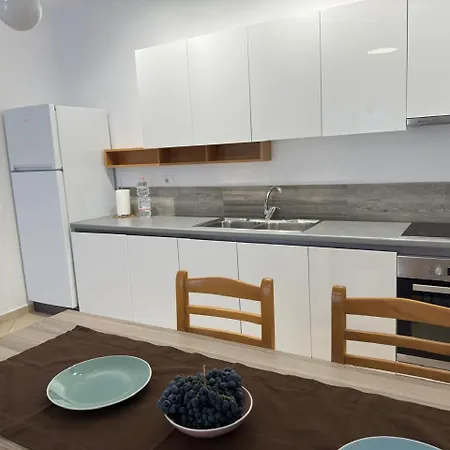 Golden Park Apartment Tirana