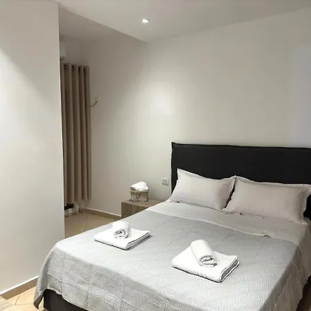 Apartment Golden Park Tirana