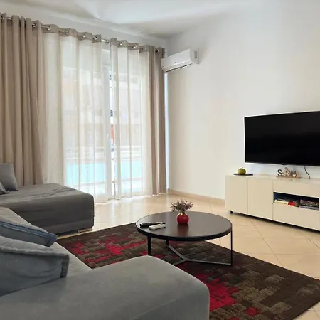 Golden Park Apartment Tirana